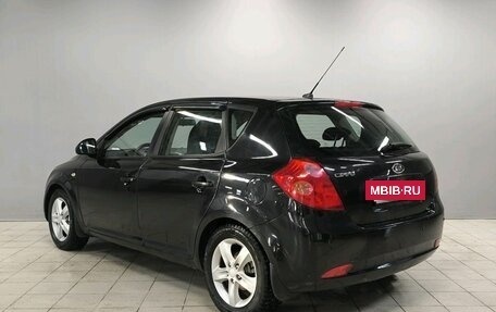 KIA cee'd I рестайлинг, 2009 год, 550 000 рублей, 7 фотография