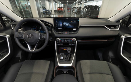 Toyota RAV4, 2025 год, 4 350 000 рублей, 12 фотография