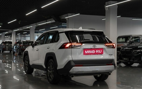 Toyota RAV4, 2025 год, 4 350 000 рублей, 2 фотография