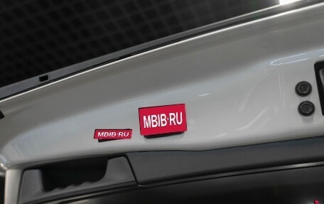 Toyota RAV4, 2025 год, 4 350 000 рублей, 24 фотография