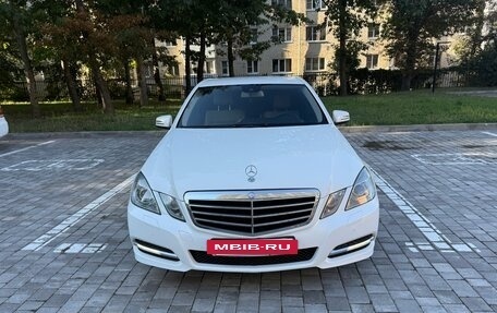 Mercedes-Benz E-Класс, 2012 год, 1 250 000 рублей, 6 фотография