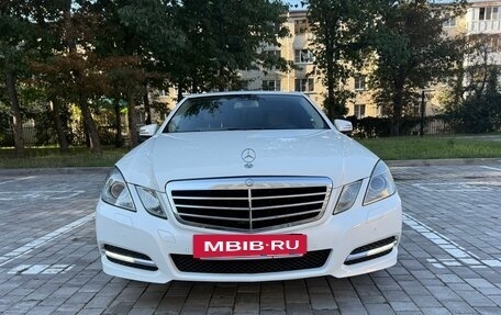 Mercedes-Benz E-Класс, 2012 год, 1 250 000 рублей, 4 фотография