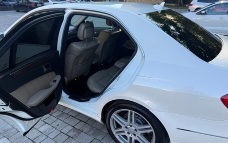 Mercedes-Benz E-Класс, 2012 год, 1 250 000 рублей, 20 фотография