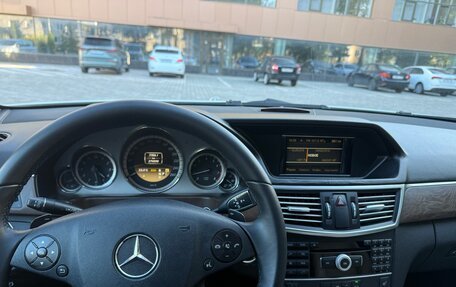 Mercedes-Benz E-Класс, 2012 год, 1 250 000 рублей, 25 фотография