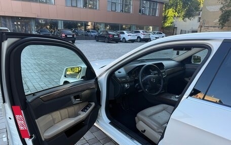 Mercedes-Benz E-Класс, 2012 год, 1 250 000 рублей, 24 фотография