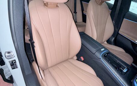 Mercedes-Benz E-Класс, 2025 год, 10 000 000 рублей, 33 фотография