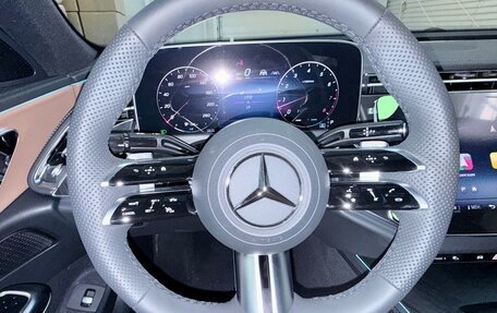 Mercedes-Benz E-Класс, 2025 год, 10 000 000 рублей, 39 фотография