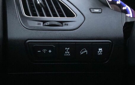 Hyundai ix35 I рестайлинг, 2011 год, 895 000 рублей, 17 фотография