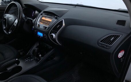 Hyundai ix35 I рестайлинг, 2011 год, 895 000 рублей, 9 фотография