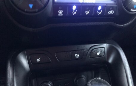 Hyundai ix35 I рестайлинг, 2011 год, 895 000 рублей, 14 фотография