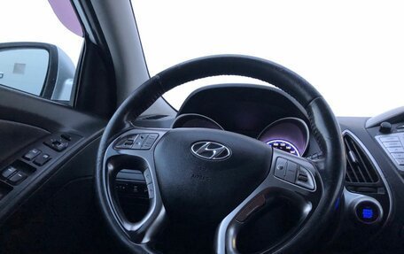 Hyundai ix35 I рестайлинг, 2011 год, 895 000 рублей, 20 фотография