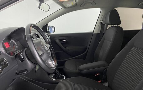 Volkswagen Polo VI (EU Market), 2013 год, 835 000 рублей, 12 фотография