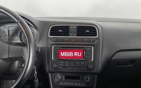 Volkswagen Polo VI (EU Market), 2013 год, 835 000 рублей, 18 фотография