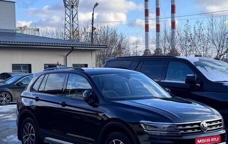 Volkswagen Tiguan II, 2020 год, 2 150 000 рублей, 1 фотография