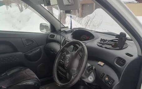 Toyota FunCargo, 2003 год, 495 000 рублей, 10 фотография