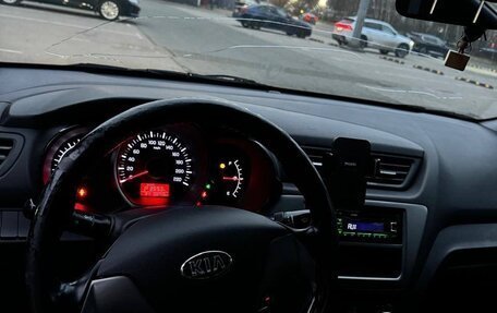 KIA Rio III рестайлинг, 2015 год, 850 000 рублей, 12 фотография