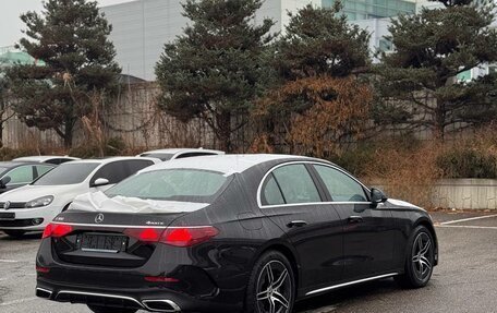 Mercedes-Benz E-Класс, 2025 год, 9 300 000 рублей, 2 фотография