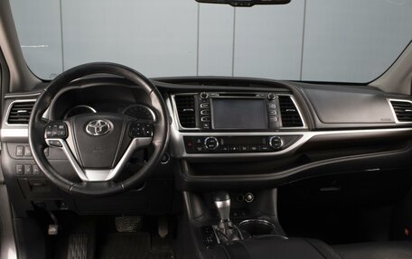 Toyota Highlander III, 2014 год, 3 150 000 рублей, 5 фотография