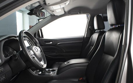 Toyota Highlander III, 2014 год, 3 150 000 рублей, 8 фотография