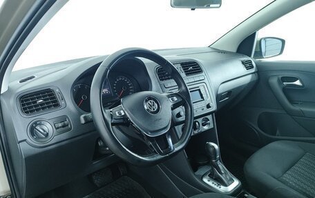 Volkswagen Polo VI (EU Market), 2017 год, 1 339 000 рублей, 13 фотография