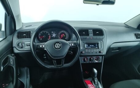 Volkswagen Polo VI (EU Market), 2017 год, 1 339 000 рублей, 9 фотография