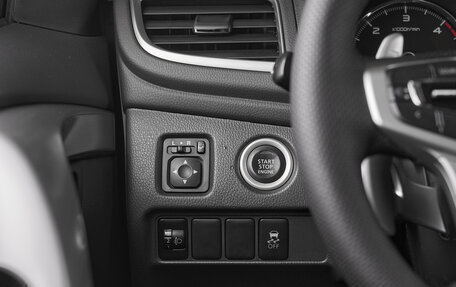 Mitsubishi Pajero Sport III рестайлинг, 2018 год, 2 445 000 рублей, 14 фотография