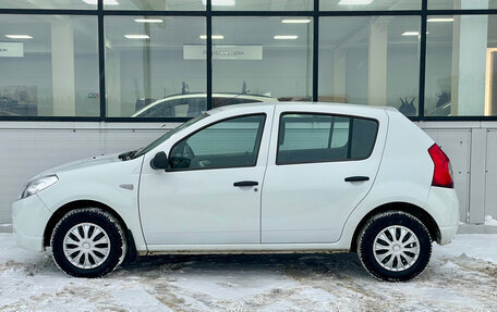 Renault Sandero I, 2014 год, 529 000 рублей, 2 фотография