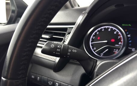 Toyota Camry, 2019 год, 2 730 000 рублей, 16 фотография