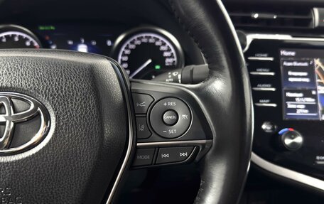 Toyota Camry, 2019 год, 2 730 000 рублей, 15 фотография