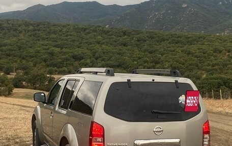 Nissan Pathfinder, 2012 год, 1 700 000 рублей, 2 фотография