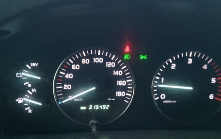 Toyota Land Cruiser 100 рестайлинг 2, 2007 год, 3 500 000 рублей, 11 фотография