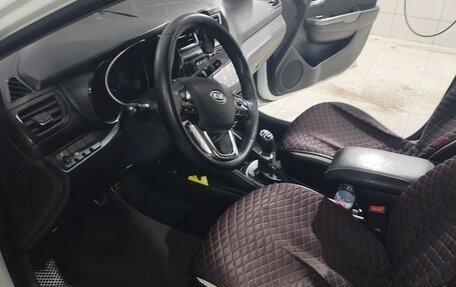 KIA Rio III рестайлинг, 2012 год, 820 000 рублей, 6 фотография