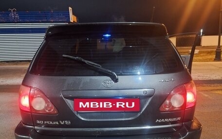 Toyota Harrier, 1999 год, 660 000 рублей, 4 фотография