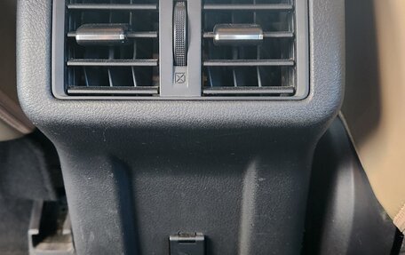 Mitsubishi Outlander III рестайлинг 3, 2020 год, 3 000 000 рублей, 7 фотография