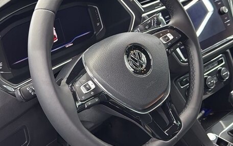 Volkswagen Tiguan II, 2020 год, 2 150 000 рублей, 5 фотография