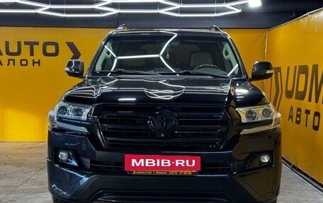 Toyota Land Cruiser 200, 2015 год, 3 899 000 рублей, 6 фотография