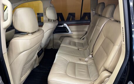 Toyota Land Cruiser 200, 2015 год, 3 899 000 рублей, 23 фотография