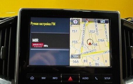 Toyota Land Cruiser 200, 2015 год, 3 899 000 рублей, 13 фотография