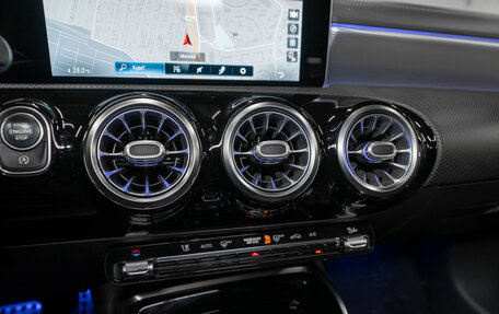 Mercedes-Benz CLA AMG, 2019 год, 3 280 000 рублей, 19 фотография