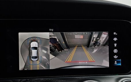 Mercedes-Benz E-Класс, 2022 год, 5 690 000 рублей, 10 фотография