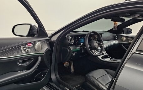 Mercedes-Benz E-Класс, 2022 год, 5 690 000 рублей, 5 фотография