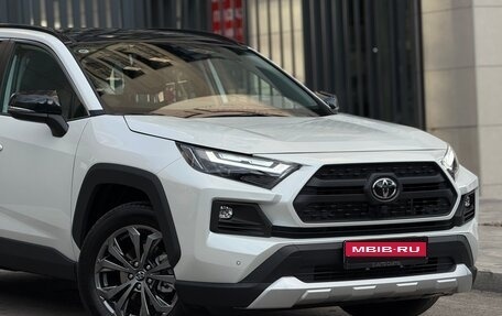 Toyota RAV4, 2025 год, 3 999 999 рублей, 11 фотография