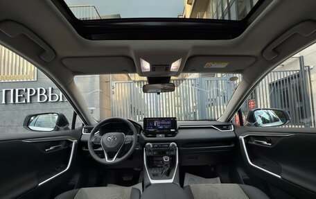 Toyota RAV4, 2025 год, 3 999 999 рублей, 28 фотография