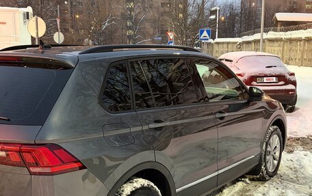 Volkswagen Tiguan II, 2022 год, 2 850 000 рублей, 3 фотография