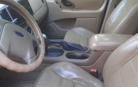 Ford Maverick, 2006 год, 580 000 рублей, 14 фотография