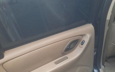 Ford Maverick, 2006 год, 580 000 рублей, 24 фотография