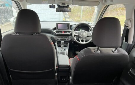 Toyota Raize I, 2020 год, 1 850 000 рублей, 8 фотография