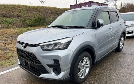 Toyota Raize I, 2020 год, 1 850 000 рублей, 16 фотография