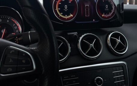 Mercedes-Benz GLA, 2016 год, 2 000 000 рублей, 20 фотография