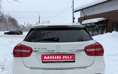 Mercedes-Benz GLA, 2016 год, 2 000 000 рублей, 12 фотография